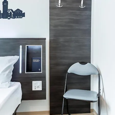 Otel Augustus - Comfortable Budget 2*