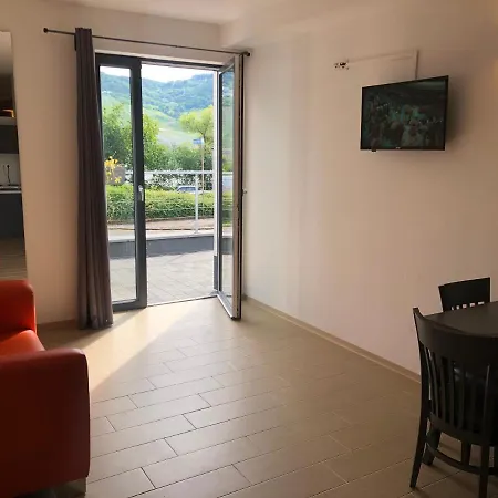 Augustus - Comfortable Budget Verbandsgemeinde Bernkastel-Kues
