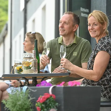 Augustus - Comfortable Budget 2*