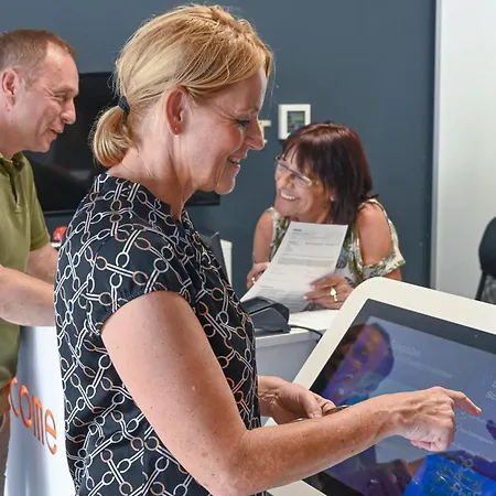 Augustus - Comfortable Budget 2*