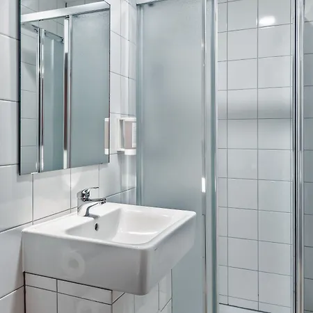 Otel Augustus - Comfortable Budget