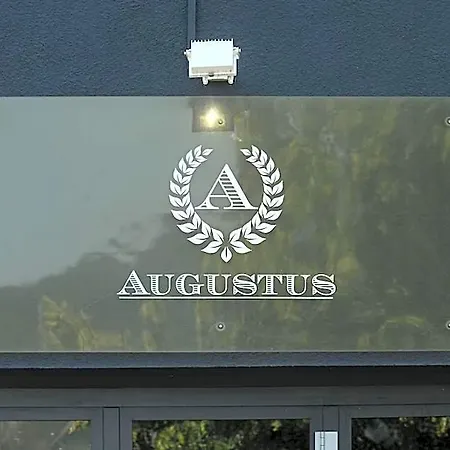 Augustus - Comfortable Budget Otel Bernkastel-Kues