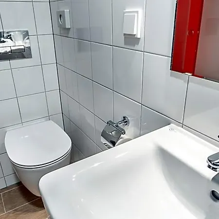 Augustus - Comfortable Budget Otel