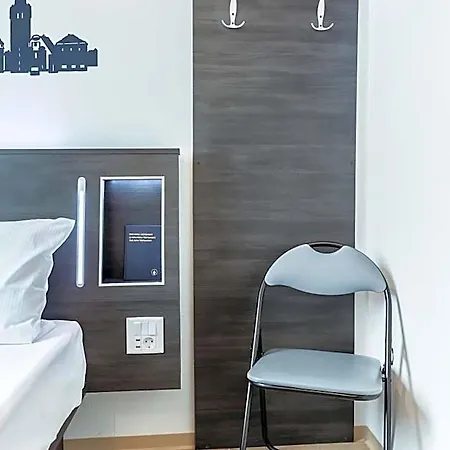 Augustus - Comfortable Budget Otel 2*