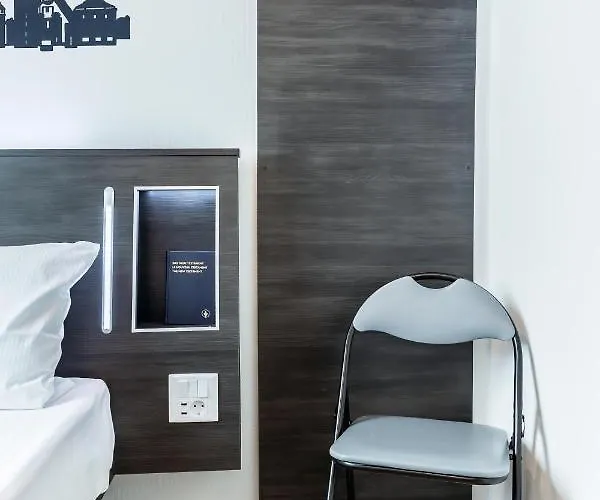 Hotel Augustus - Comfortable Budget 2*