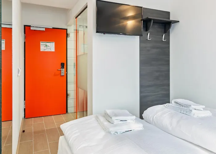 Augustus - Comfortable Budget Hotel 2*