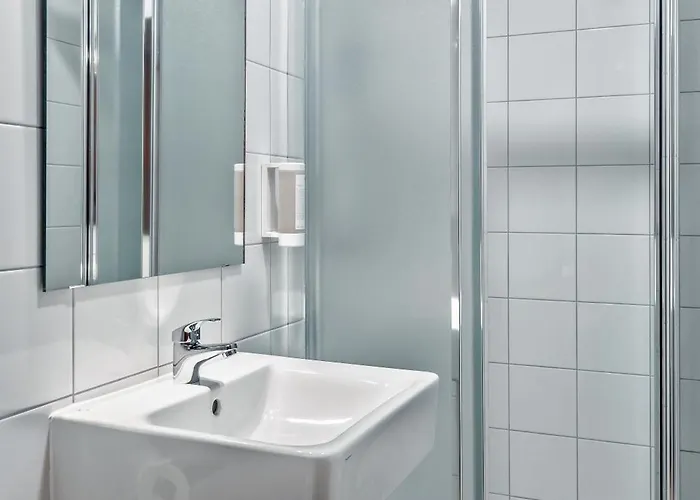 Hotel Augustus - Comfortable Budget 2*